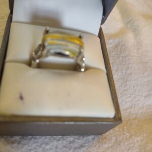 New women's yellow multi colored size 6.5 eing